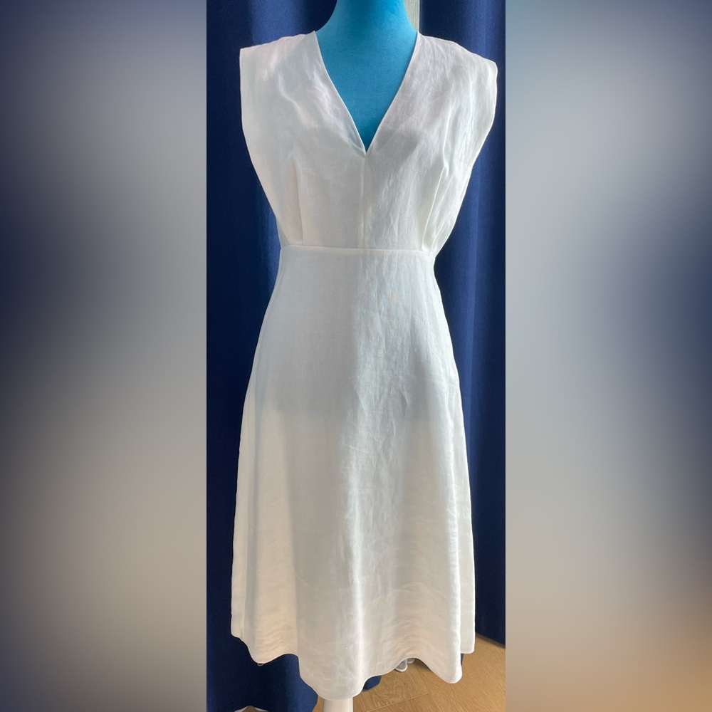 THEORY Deep V-Neck Dress, Size 2